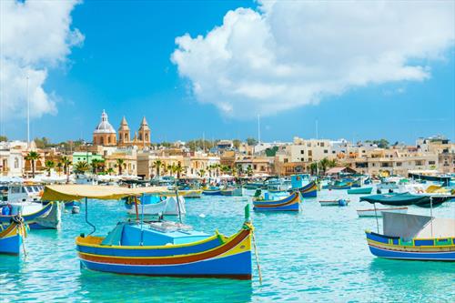 Культовый залив Марсашлокк - на Мальте