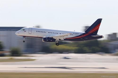 Туристы «Библио-Глобуса» и «России» будут летать на Superjet 100