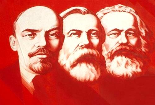 Семь звезд – на месте Института марксизма-ленинизма